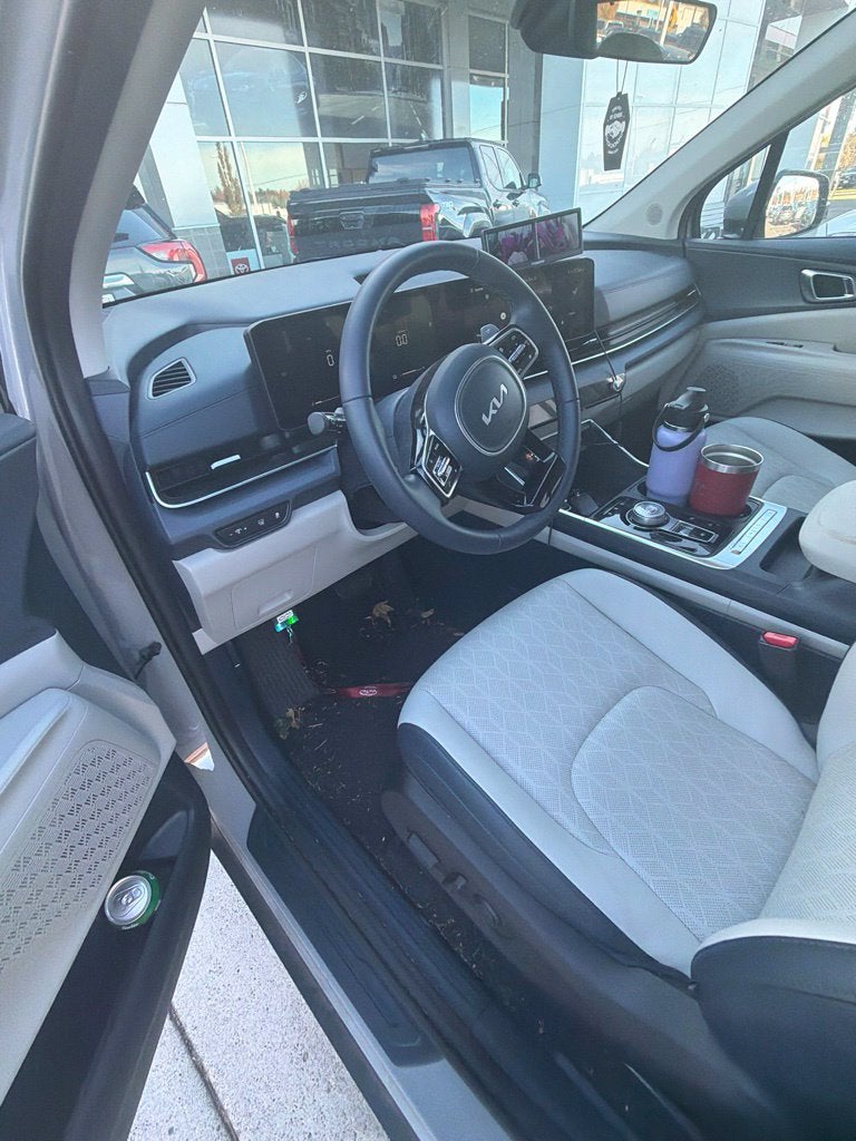 2026 Kia Carnival Hybrid EX