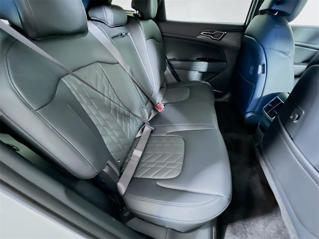 2025 Kia Sportage Plug-In Hybrid X-Line