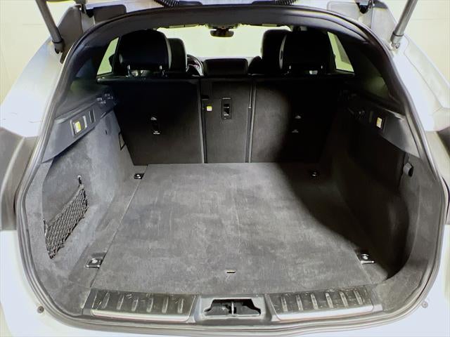 2024 Jaguar F-PACE P250