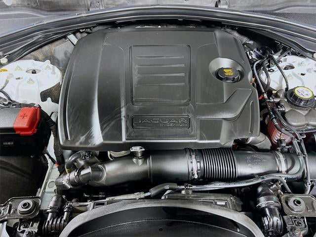 2024 Jaguar F-PACE P250