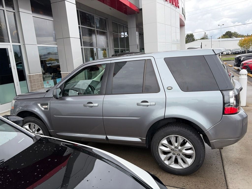 2014 Land Rover LR2 Base